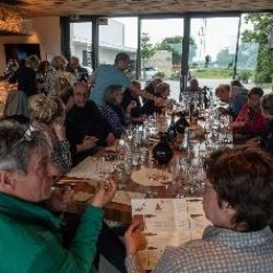 Weinverkostung im Weingut Braunewell